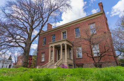 Ten Broeck Mansion