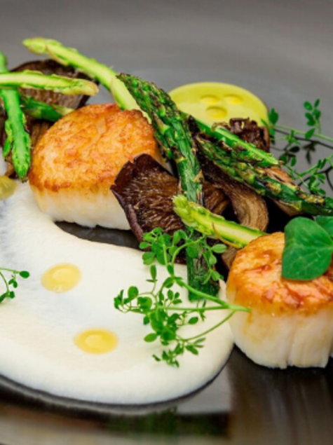 15 Spots To Eat Around The World in Albany County